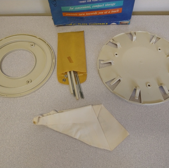 Vintage cup & plate turntable, new in original box - Picture 5 of 10